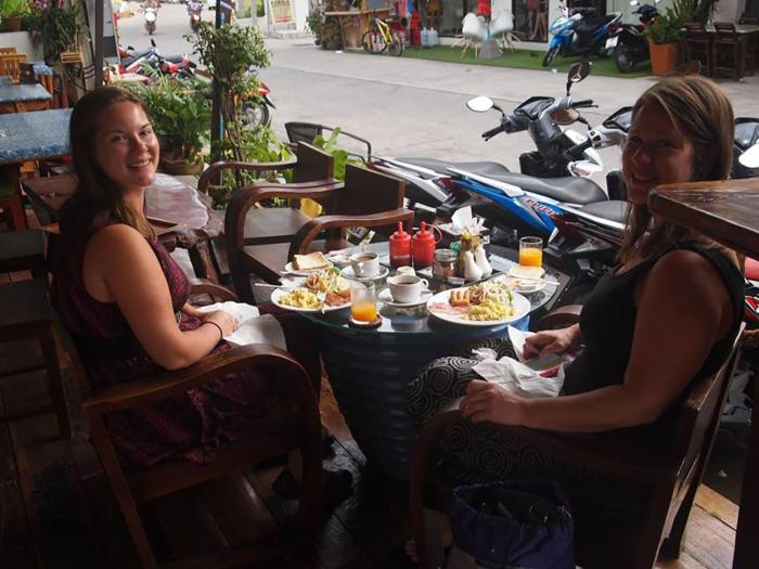 baan kamala hostel and guesthouse