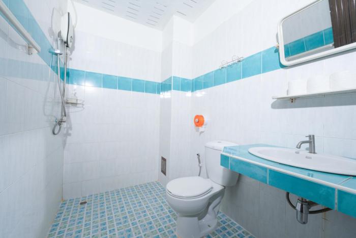 baan kamala hostel and guesthouse