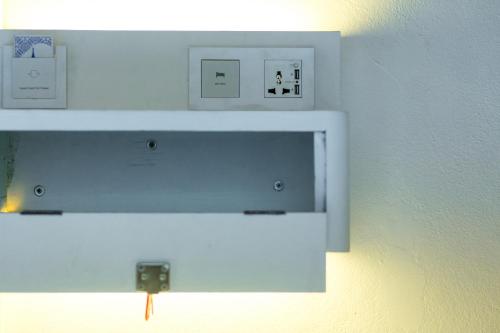 baan kamala hostel and guesthouse