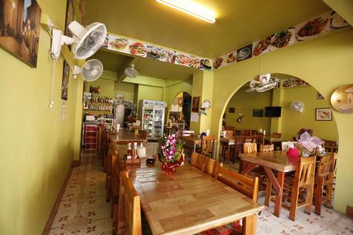 baan kamala hostel and guesthouse