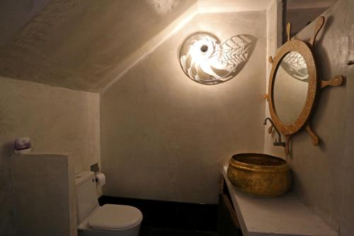 baan kamala hostel and guesthouse