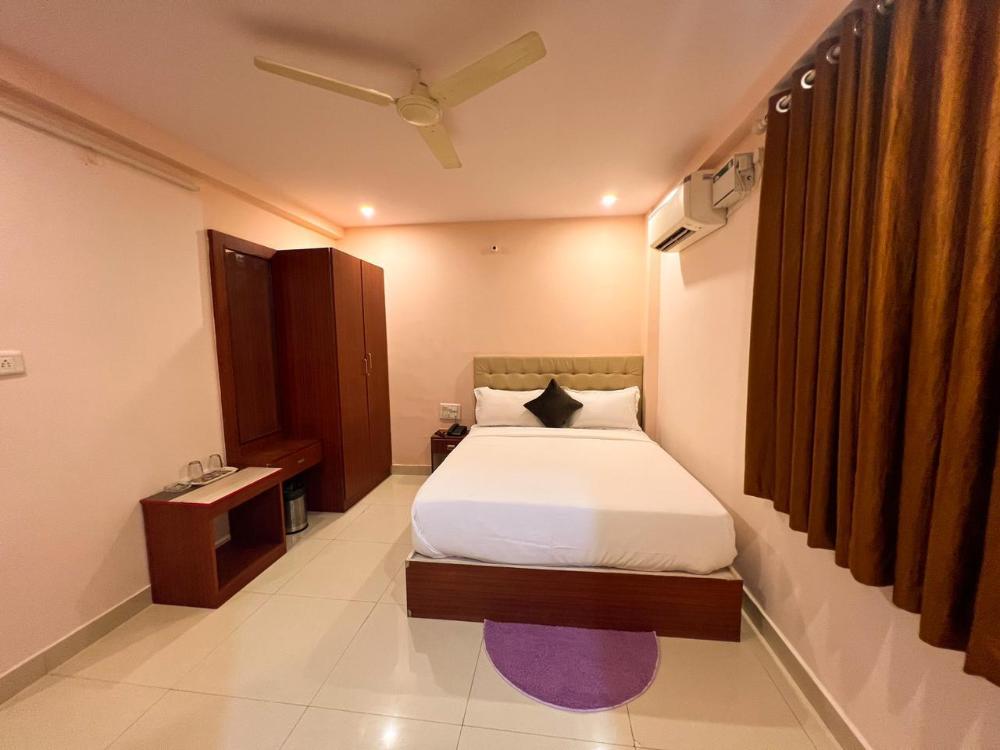hotel intourist by agira hotel