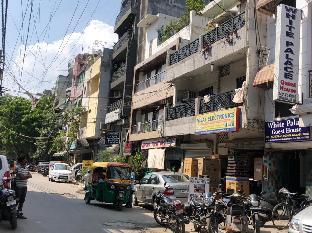 hotel white palace nizamuddin railway st