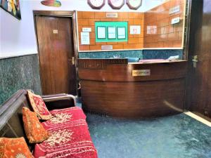 hotel white palace nizamuddin railway st