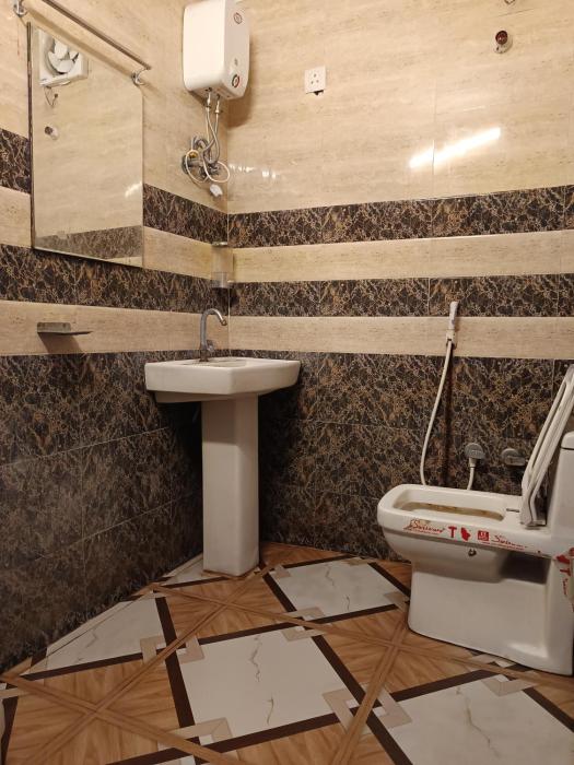 hotel white palace nizamuddin railway st