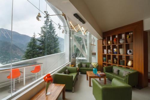 tree of life eila art hotel manali