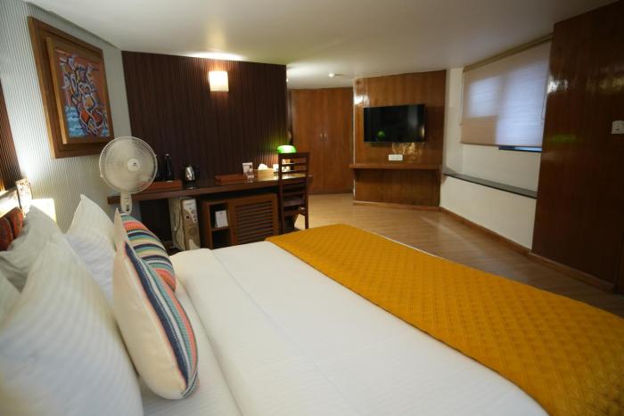 tree of life eila art hotel manali