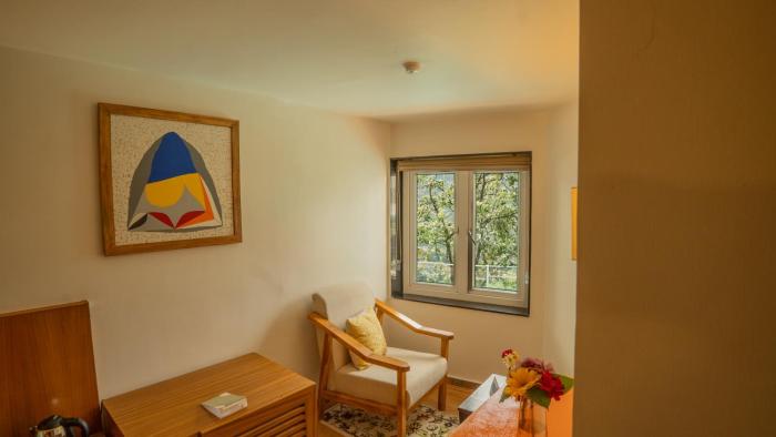 tree of life eila art hotel manali