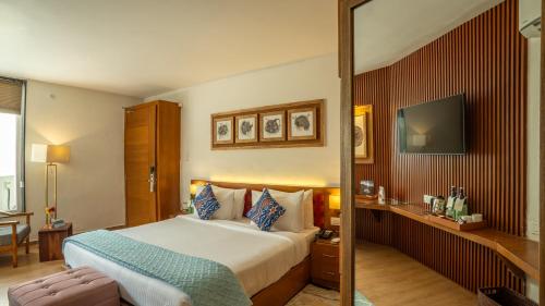 tree of life eila art hotel manali