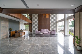 Hylife Hotel And Convention,Mancherial>>Laxettipet,2 star