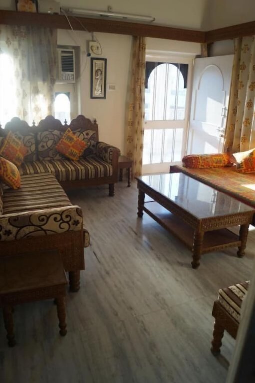 immaculate 7 bed house in jodhpur