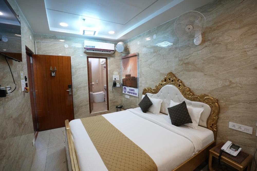 k n gupta group of hotel castle