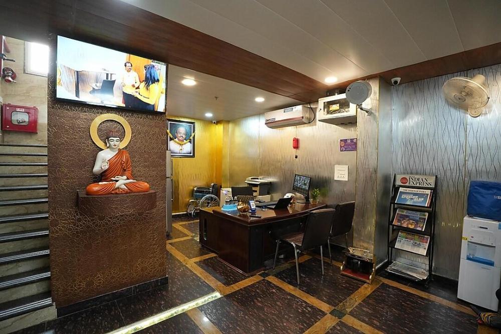 k n gupta group of hotel castle