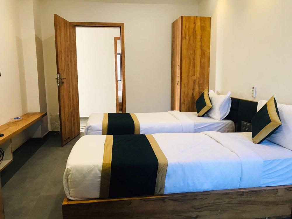 hotel fun imperial morbi