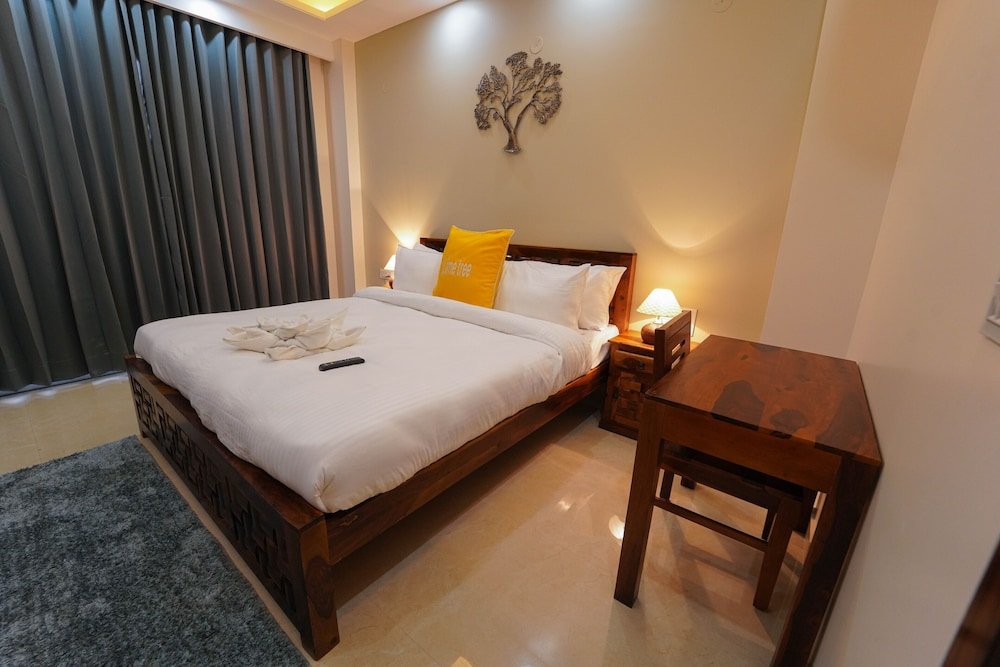 lime tree 2 bhk apartment golf course