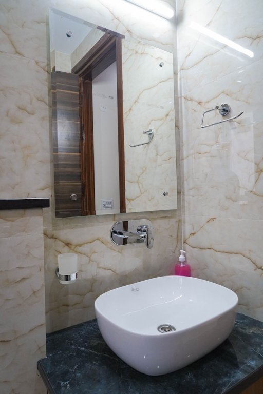 lime tree 2 bhk apartment golf course