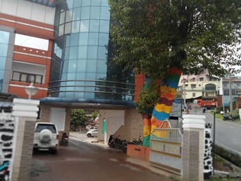 hotel kurunji meridian