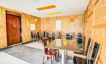 hotel kurunji meridian