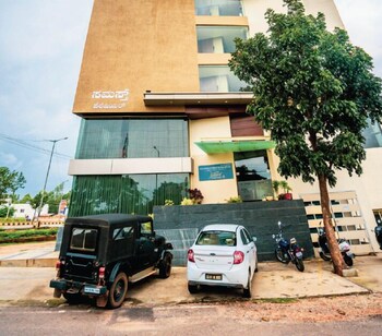 samasth palatial
