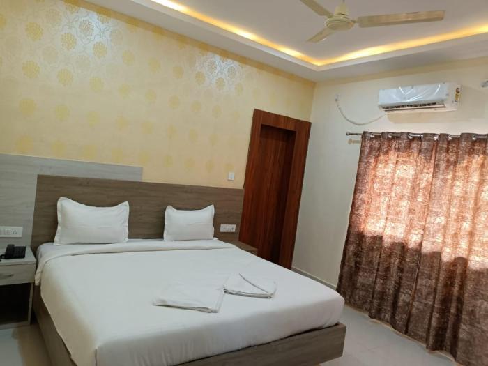hotel rajwada palace