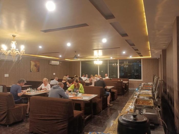 hotel rajwada palace