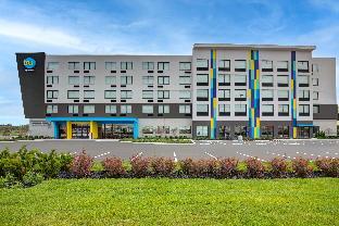 tru by hilton toronto airport west