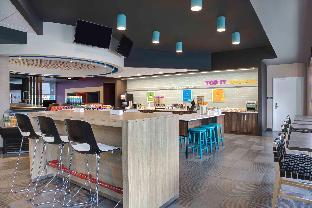 tru by hilton toronto airport west