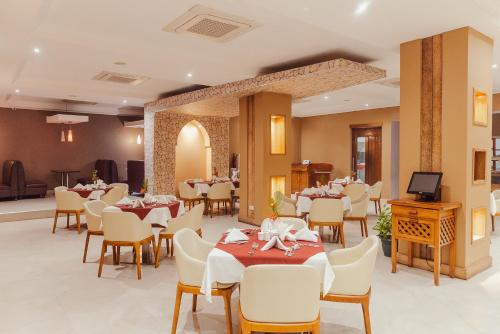 tanga beach resort and spa