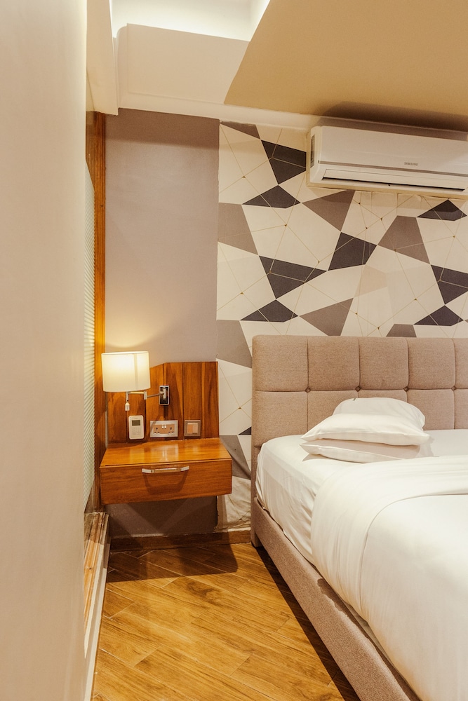 tanga beach resort and spa