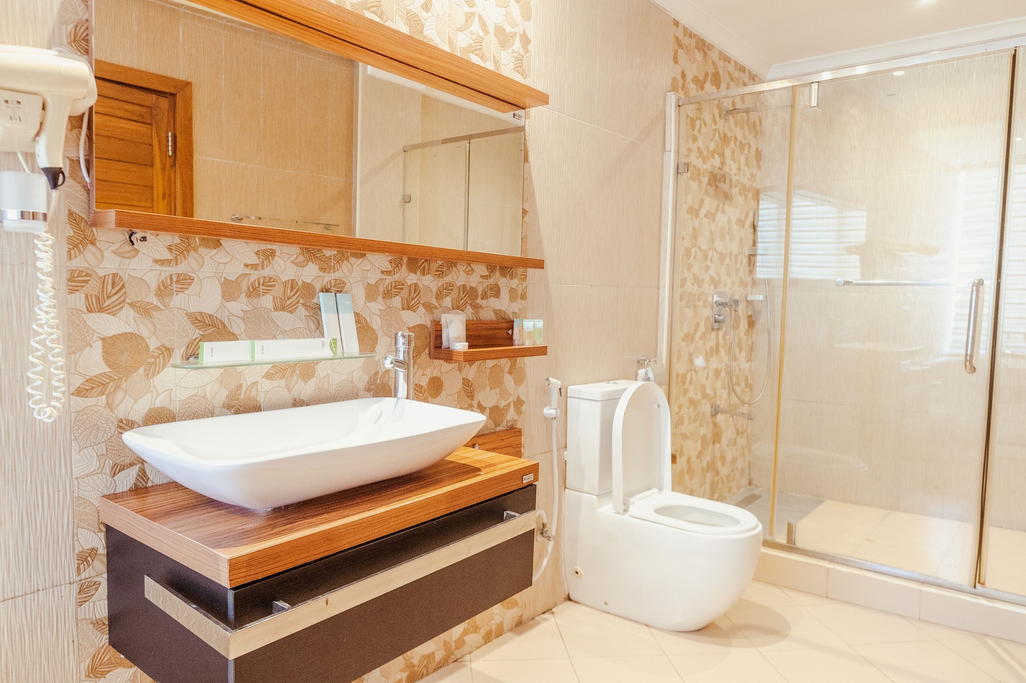 tanga beach resort and spa