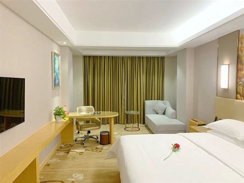vienna international hotel shenzhen pinghu metro station