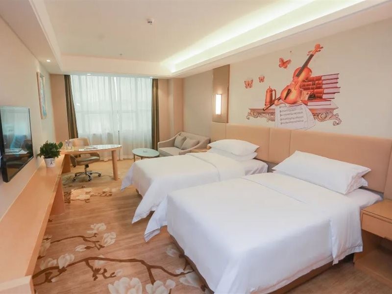 vienna international hotel shenzhen pinghu metro station