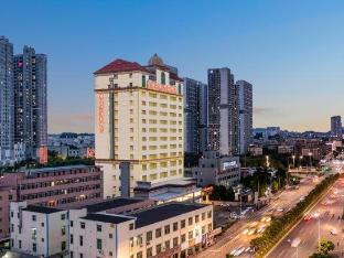 vienna international hotel shenzhen pinghu metro station