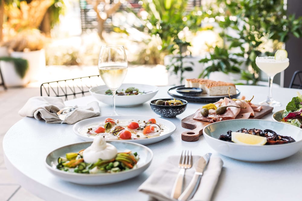 hotel totto wollongong