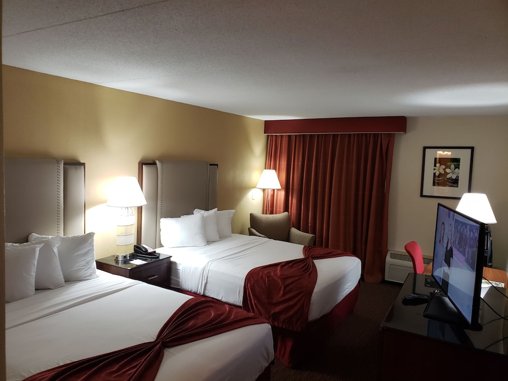 hampton inn detroit southfield