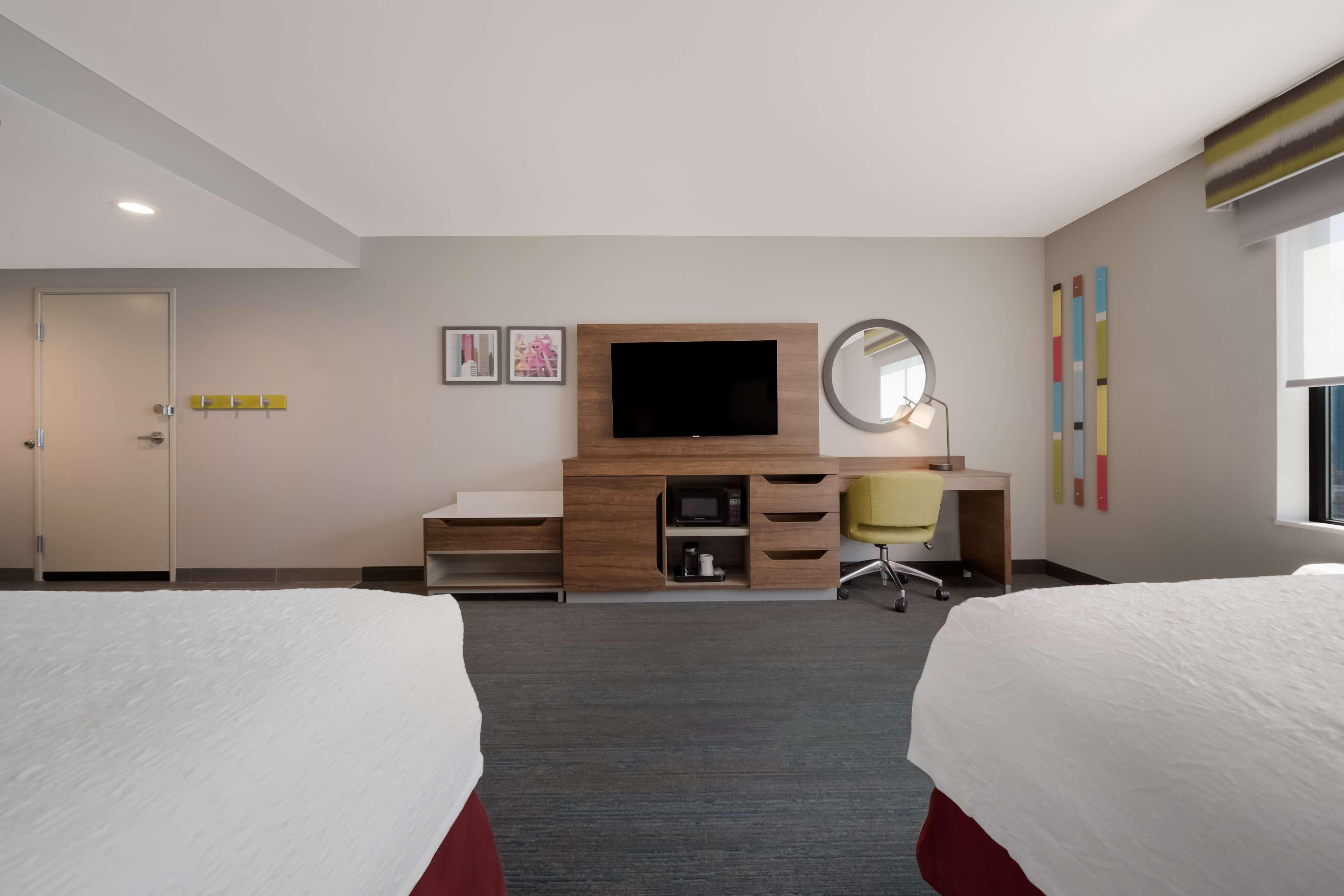 hampton inn detroit southfield