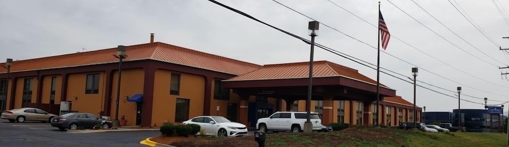 hampton inn detroit southfield