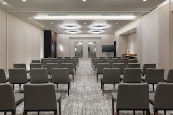 element reno experience district