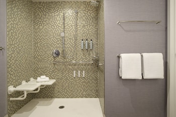 ac hotel oakland downtown