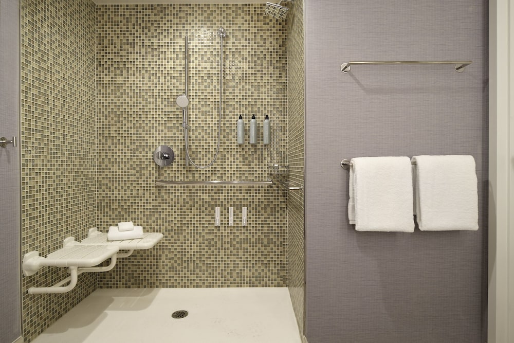 ac hotel oakland downtown