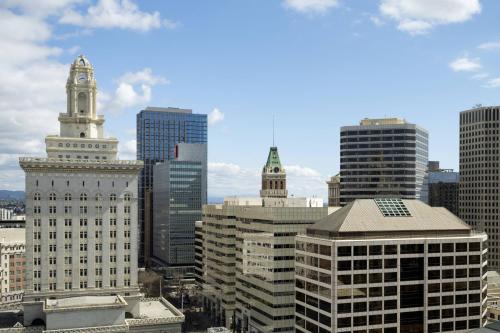 ac hotel oakland downtown