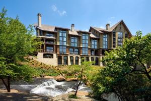 grand bohemian lodge greenville autograph collection