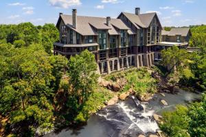 grand bohemian lodge greenville autograph collection