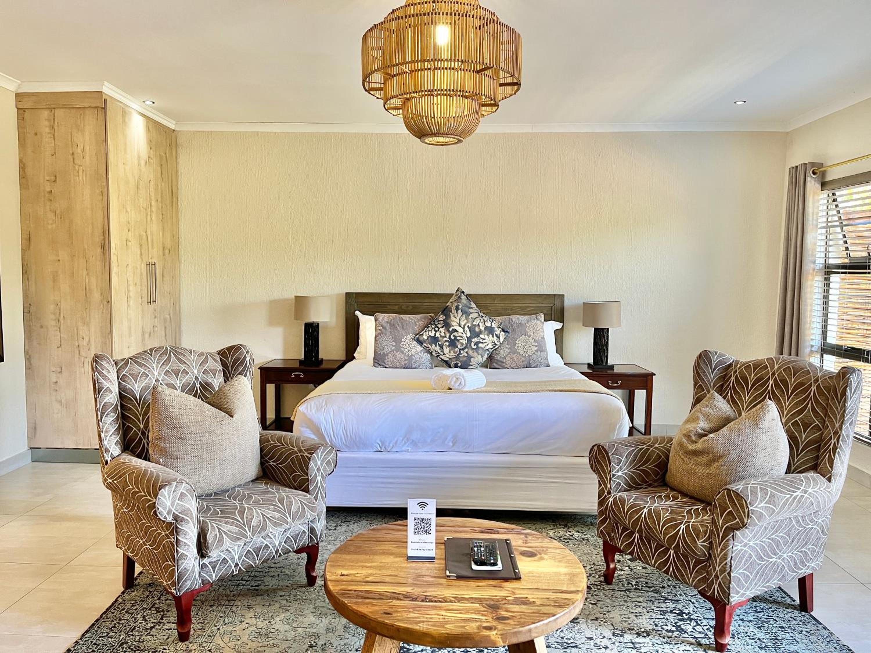 bushbaby valley lodge