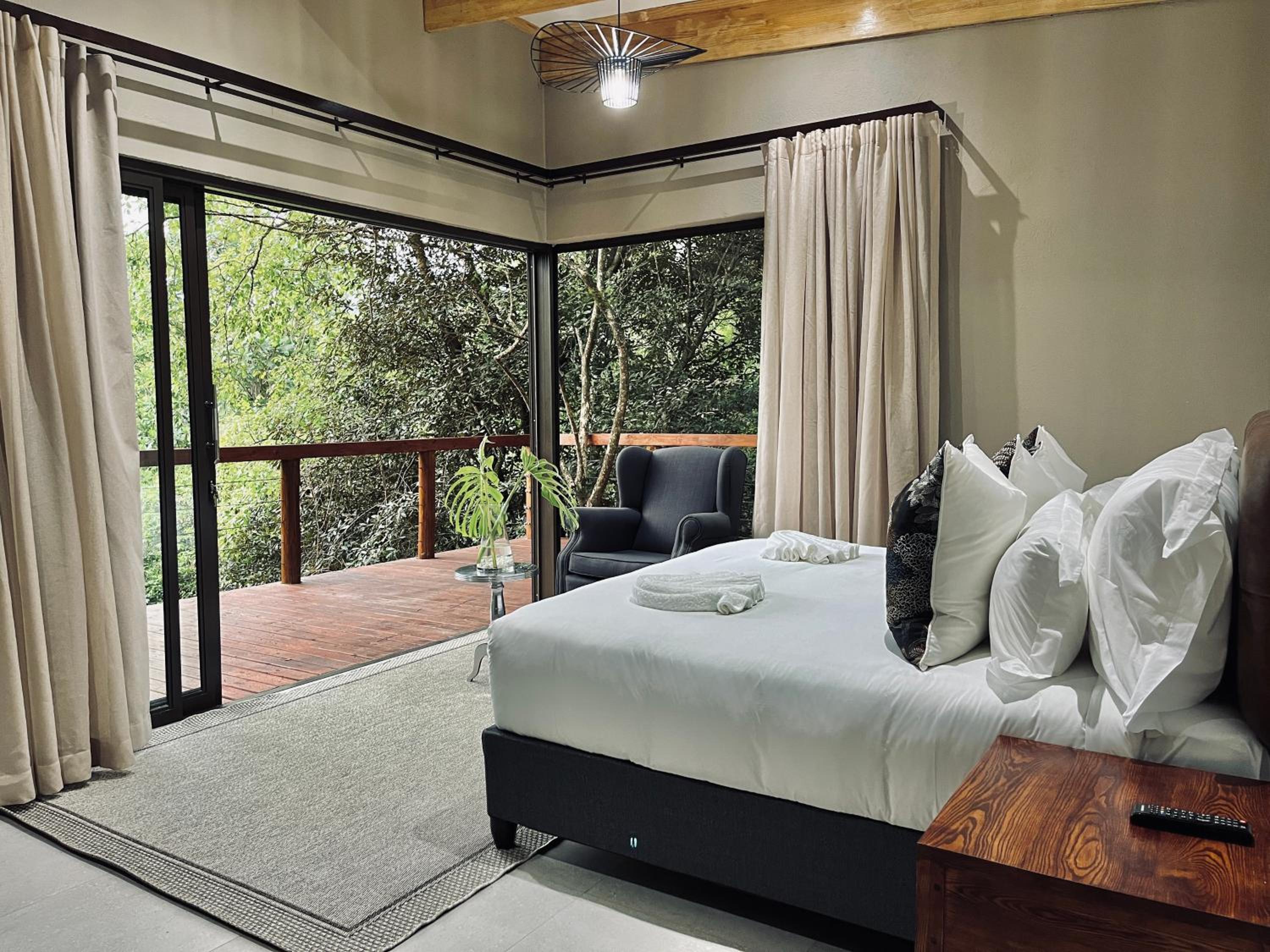 bushbaby valley lodge