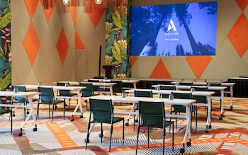 mercure miri city centre