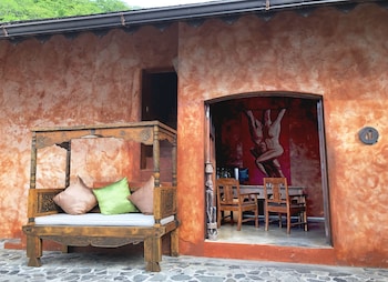 laluna boutique hotel and villas