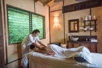 laluna boutique hotel and villas