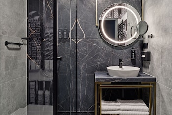 garamond a tribute portfolio hotel