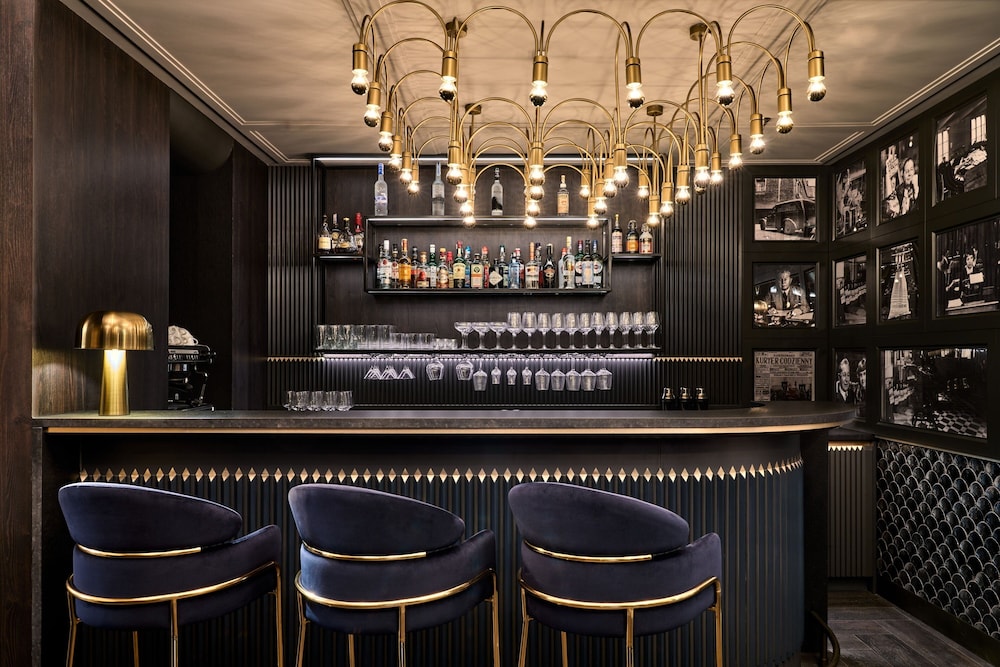 garamond a tribute portfolio hotel
